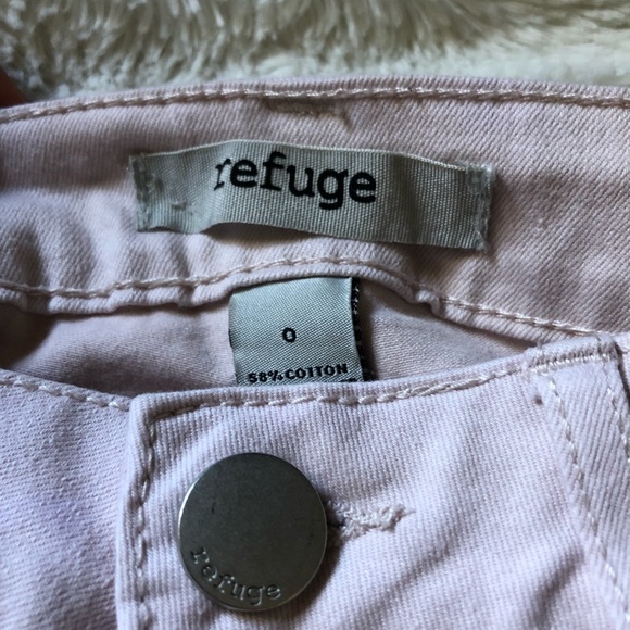 Refuge Pink Distressed Jeans - Picture 3 of 3